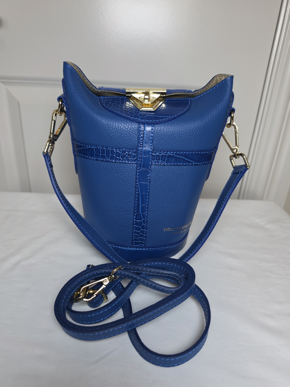 VIOLA CASTELLANI MILANO NWOT GENUINE LEATHER BUCKET BAG ITALY CROSSBODY SHOULDER